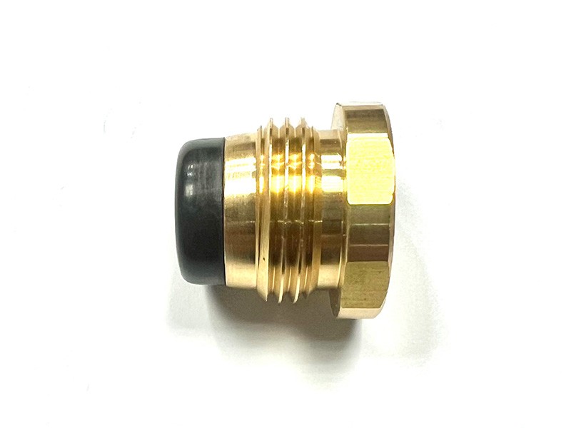 左牙轉1/4”內牙轉接頭